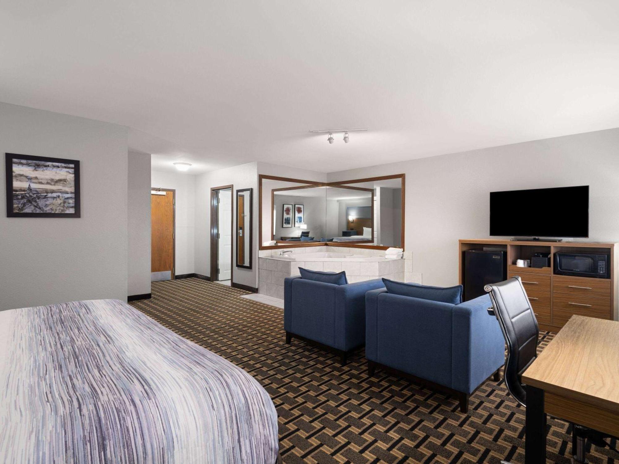 Americinn By Wyndham Woodstock Il Eksteriør bilde