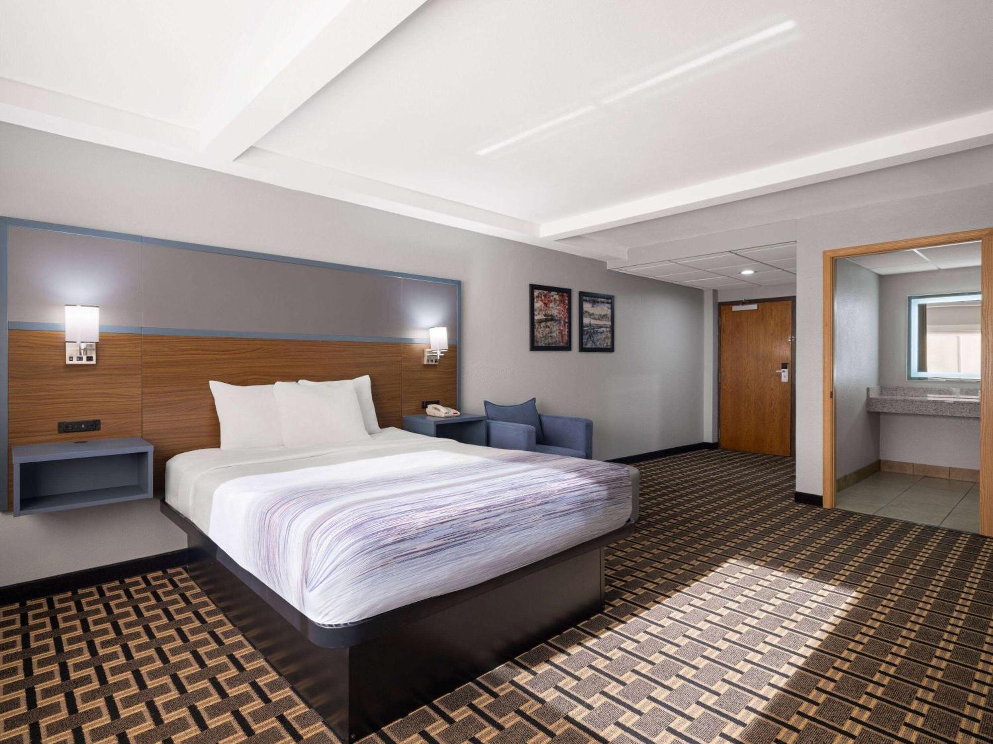 Americinn By Wyndham Woodstock Il Eksteriør bilde