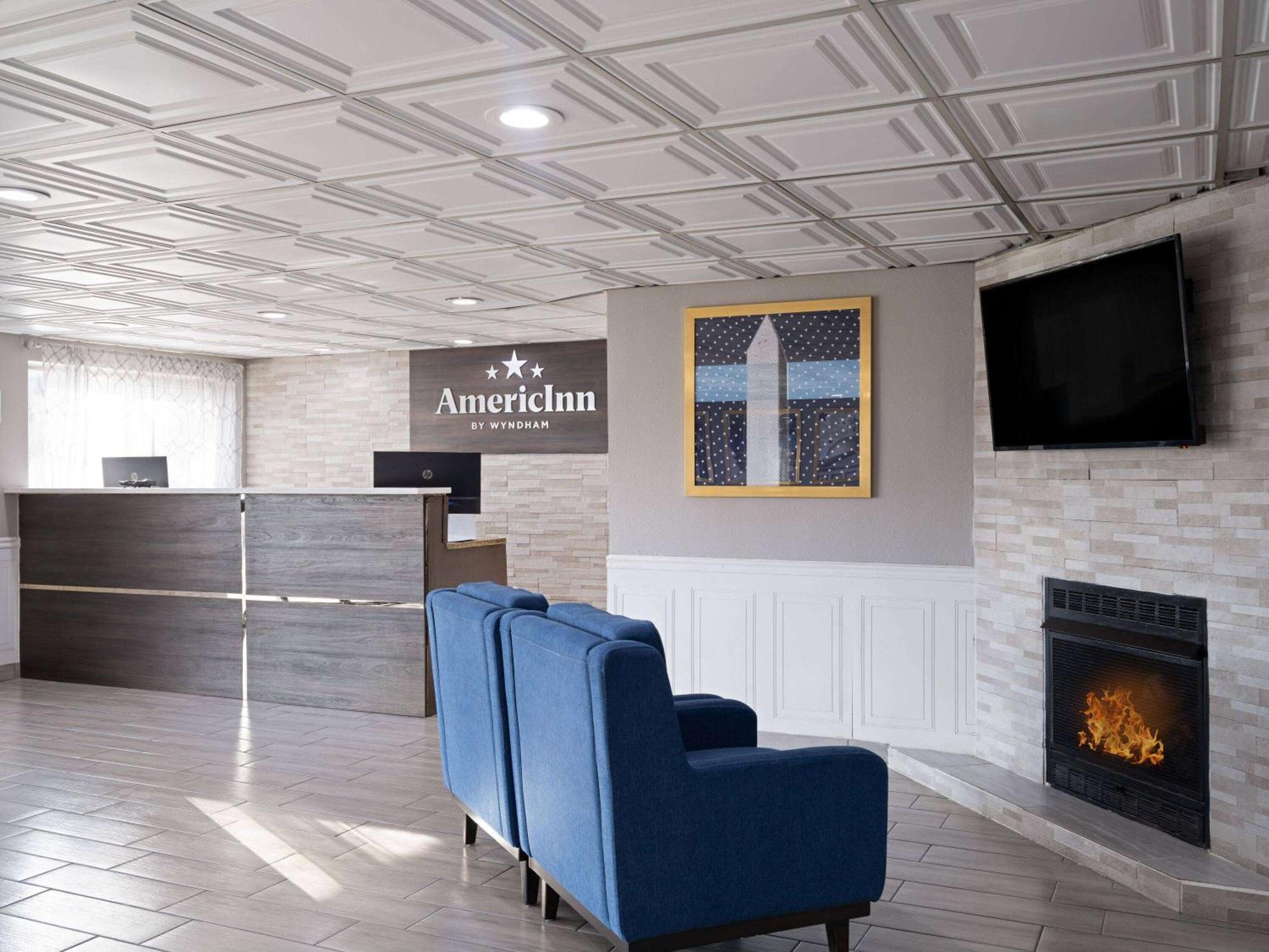 Americinn By Wyndham Woodstock Il Eksteriør bilde