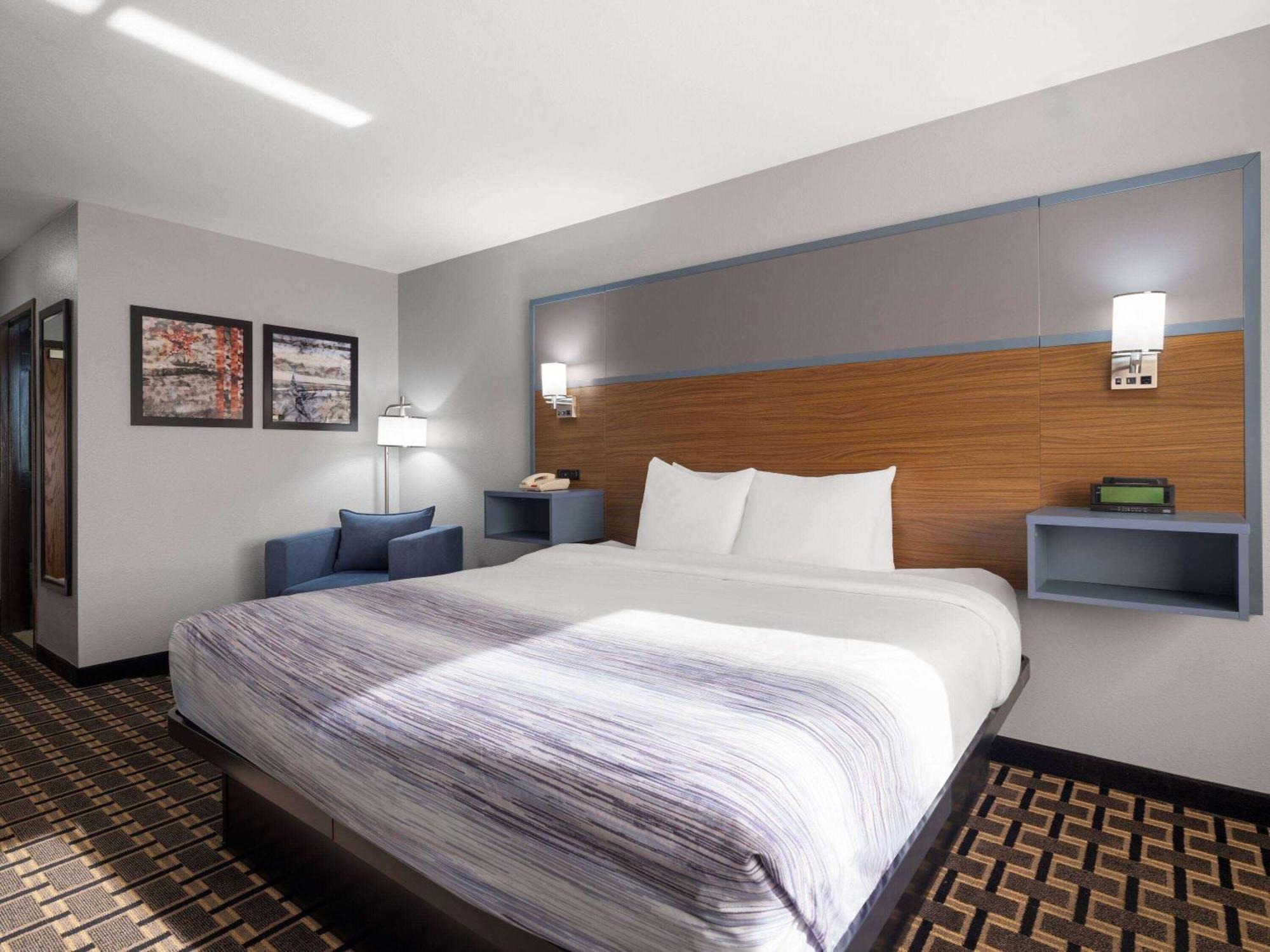 Americinn By Wyndham Woodstock Il Eksteriør bilde